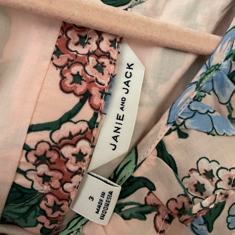 Janie and Jack Pink Floral Romper Size 3T - Picture 4 of 5